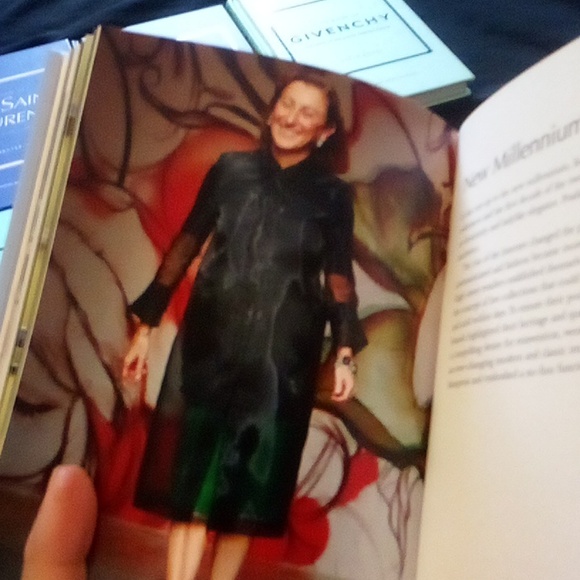 Luxury Book Collection Of 9 Ex Excellent Condition: Hardback Tiffany, LV, Hermes - Picture 12 of 12